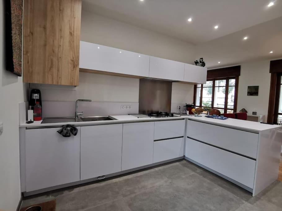 Bestouan - 3 Chambres - Clim - Spacieux Cassis Luaran gambar