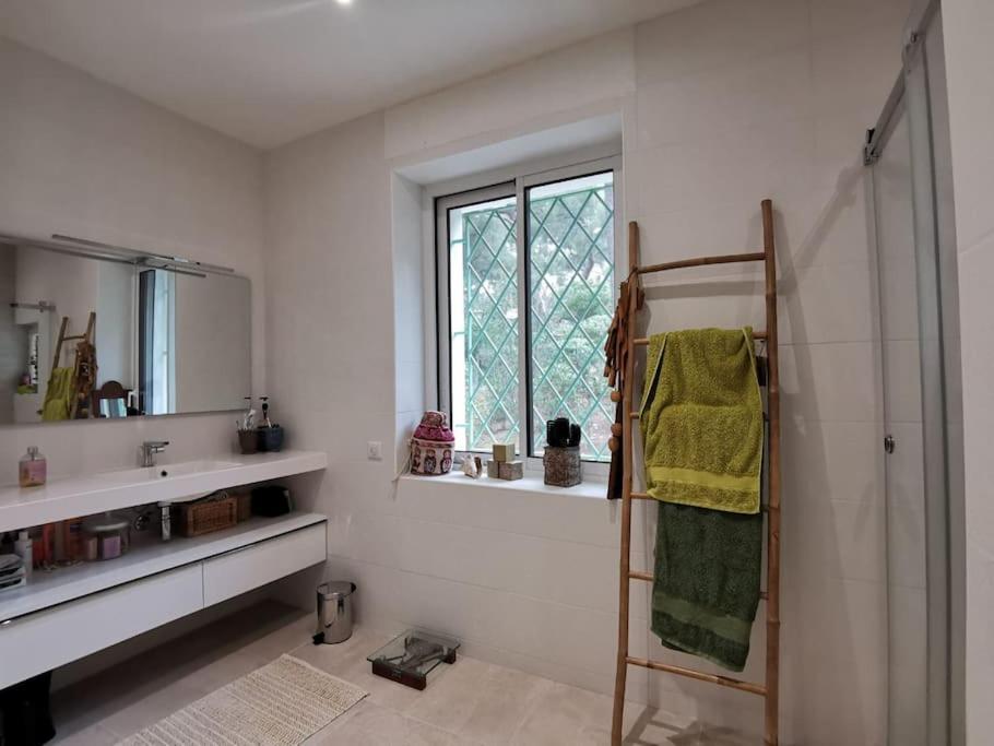 Bestouan - 3 Chambres - Clim - Spacieux Cassis Luaran gambar